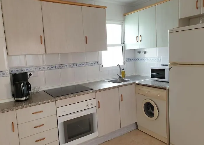 Holidays In Torreveja, 托雷维耶哈