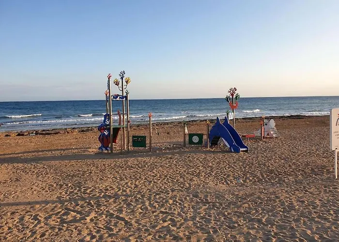 Holidays In Torreveja, 托雷维耶哈